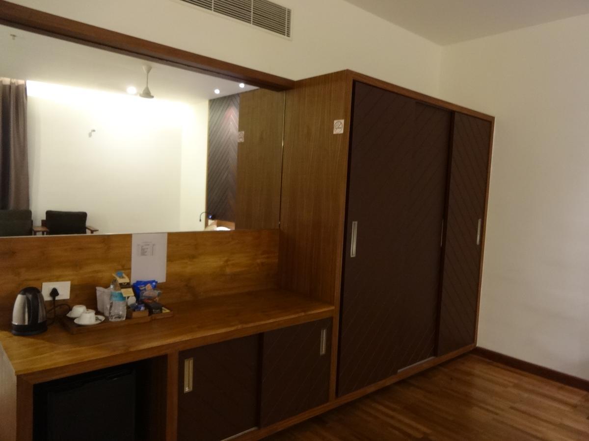 Woodies Bleisure Hotel コージコード エクステリア 写真