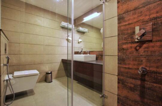 Woodies Bleisure Hotel コージコード エクステリア 写真